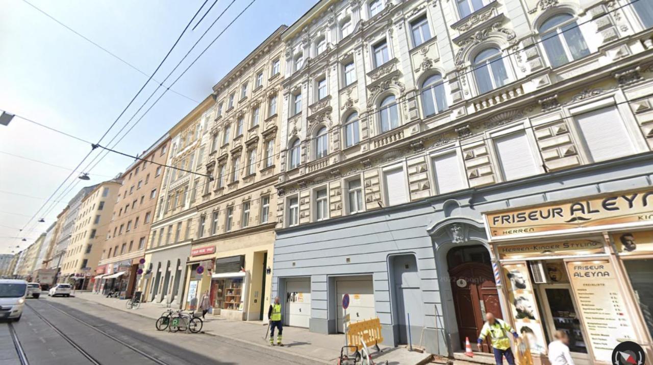 Brand-new With A Breathtaking Design Located Right Near Belvedere Castle, 15 Minutes From Centre Appartement *
